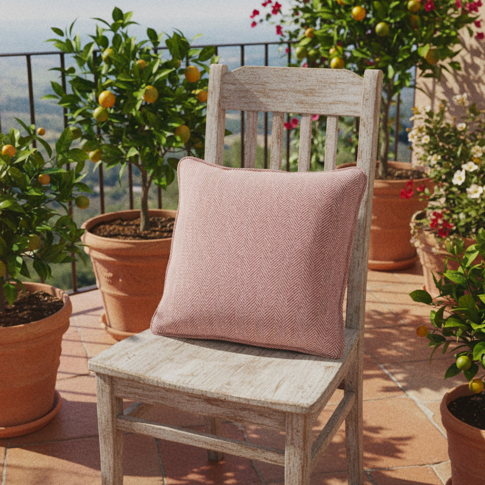 Kuddfodral 'Denisa Fishbone' 45x45cm - Röd/vit